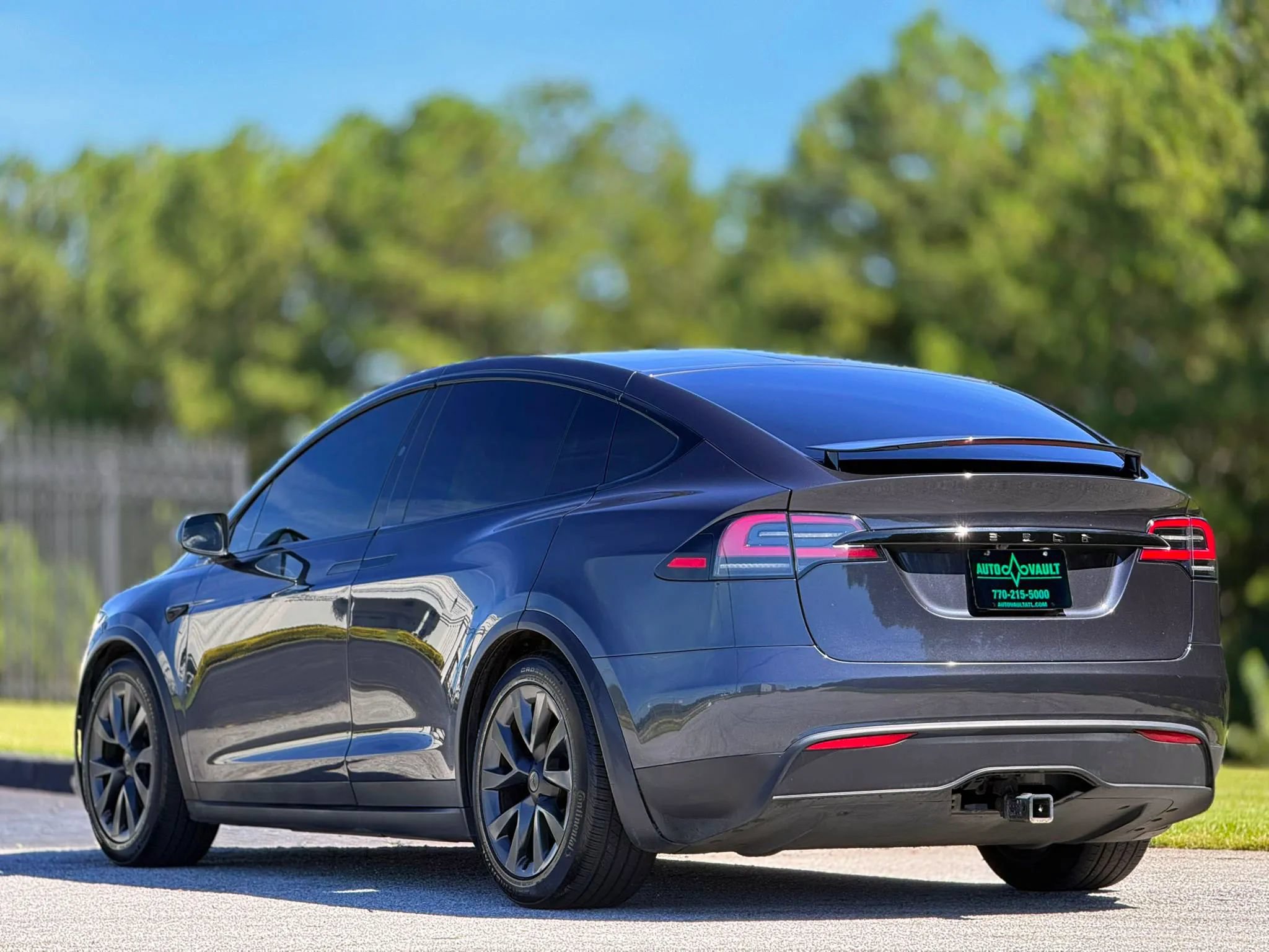 Used 2024 Tesla Model X AWD/4WD image 8