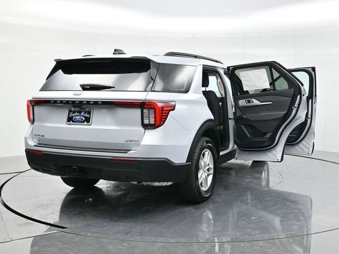 New 2026 Ford Explorer Active image 58