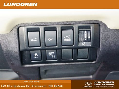 Used 2022 Subaru Ascent Touring image 31