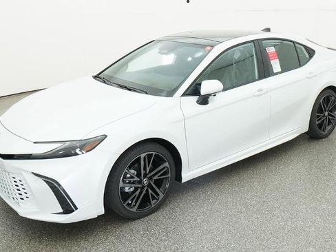 New 2026 Toyota Camry XSE FWD image 1