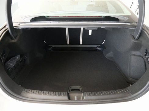 Used 2025 Mercedes-Benz E 350 4MATIC Sedan image 25