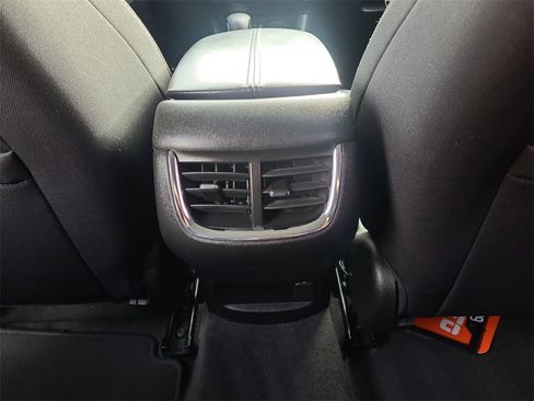 Used 2022 Chevrolet Malibu LT image 30