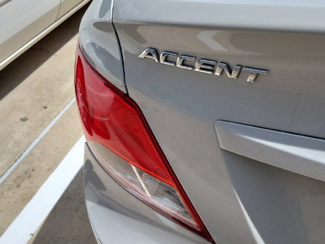 Used 2015 Hyundai Accent GLS w/ Option Group 02 FWD image 7
