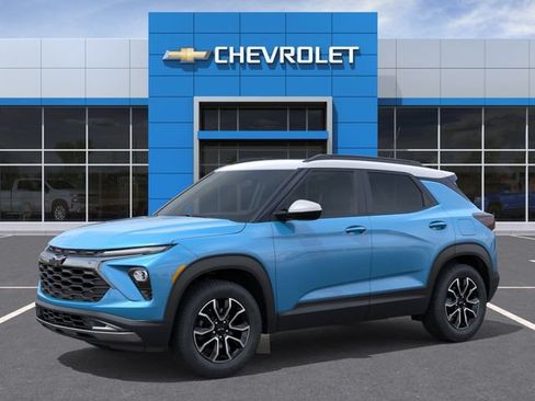 New 2026 Chevrolet TrailBlazer ACTIV w/ Convenience Package AWD/4WD image 2