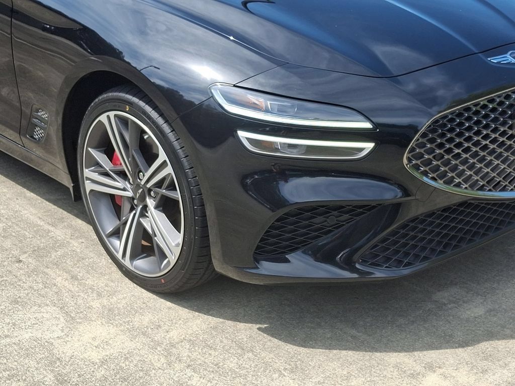 Used 2024 Genesis G70 2.5T w/ Sport Prestige Package RWD image 28