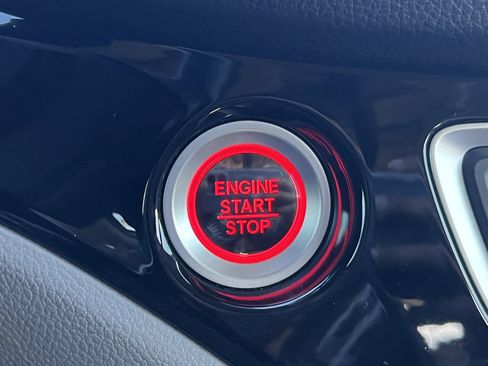 Used 2021 Honda Pilot Touring image 26