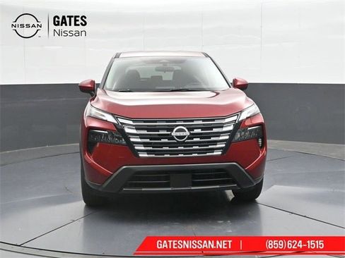 New 2026 Nissan Rogue SV image 5