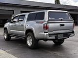 Used 2022 Toyota Tacoma TRD Sport image 6