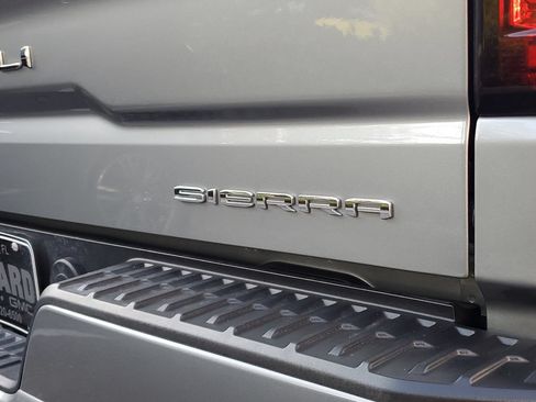 Used 2024 GMC Sierra 1500 Denali Ultimate AWD/4WD image 7