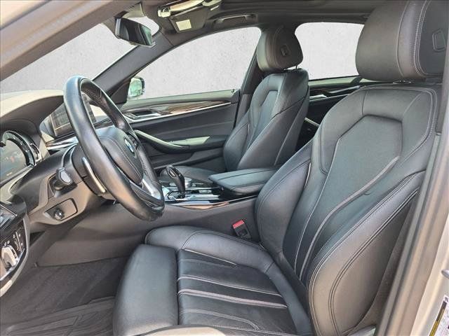 Used 2019 BMW 540i xDrive w/ Convenience Package AWD/4WD image 17