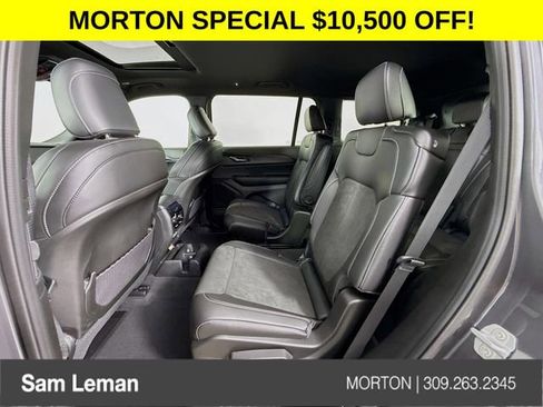 New 2025 Jeep Grand Cherokee L Altitude image 24