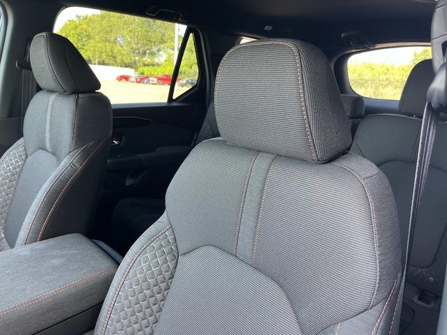 New 2026 Honda Pilot Sport image 10