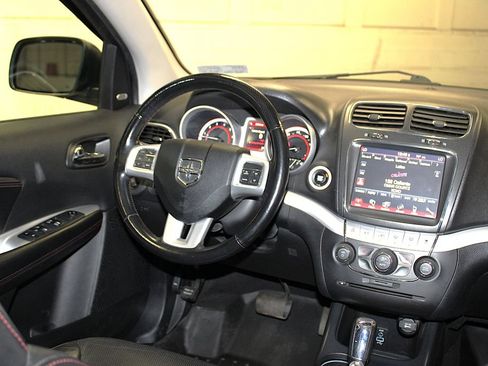 Used 2019 Dodge Journey GT AWD/4WD image 14