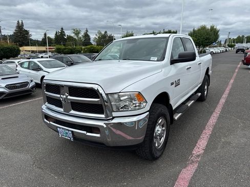 Used 2016 RAM 2500 SLT AWD/4WD image 3