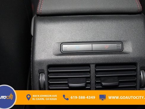 Used 2023 Land Rover Discovery Sport SE R-Dynamic image 19