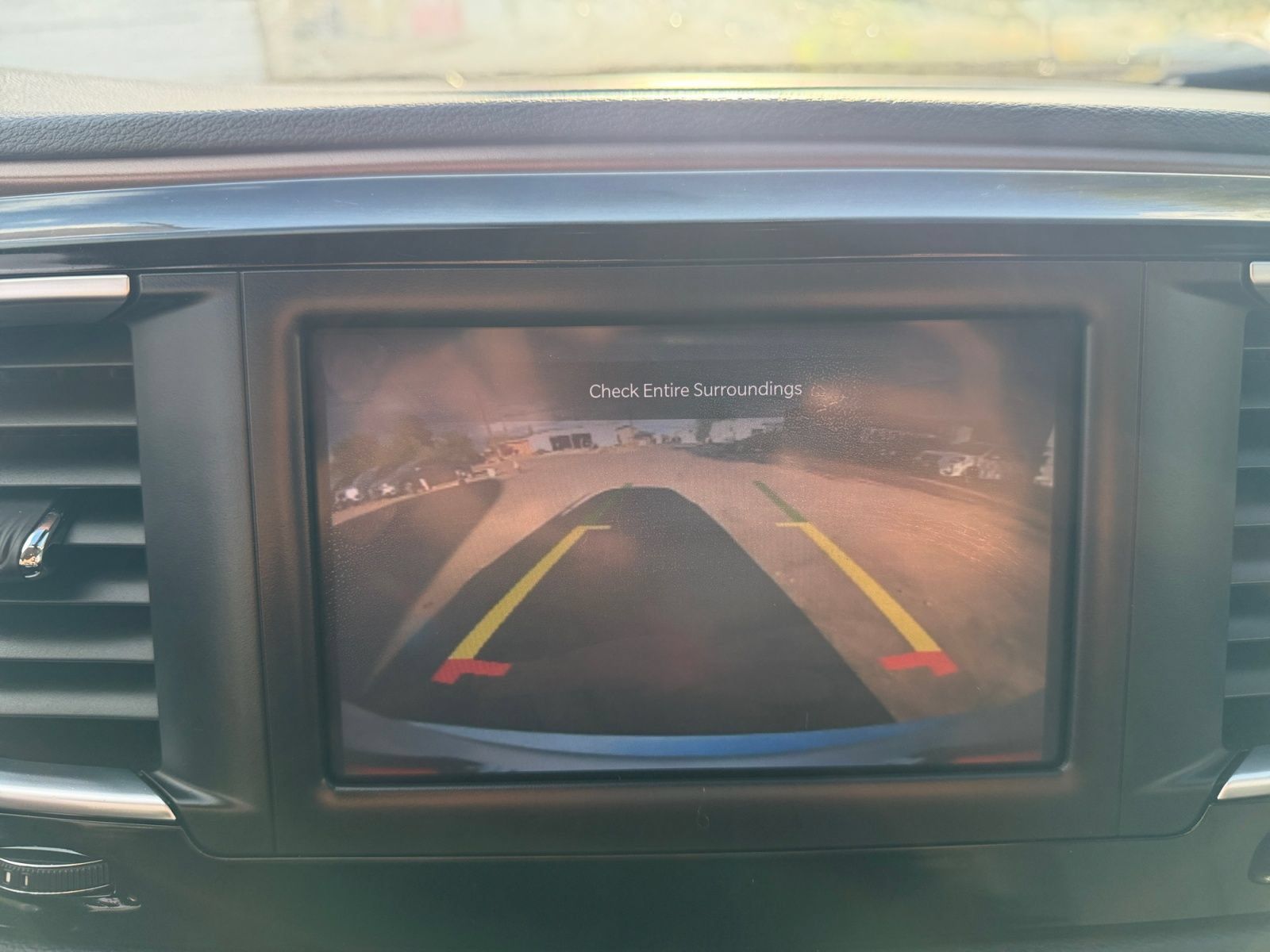 Used 2023 Chrysler Voyager LX FWD image 23