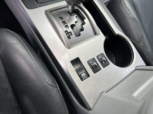 Used 2011 Toyota 4Runner SR5 image 10