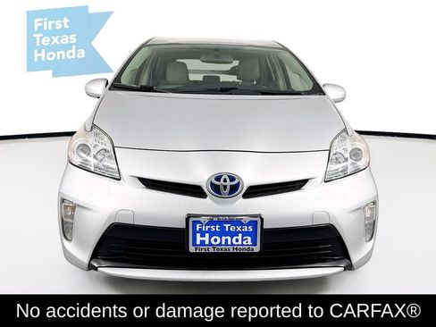 Used 2014 Toyota Prius Three FWD image 2