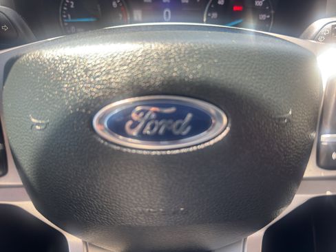 Used 2023 Ford Explorer XLT w/ Equipment Group 202A RWD image 29