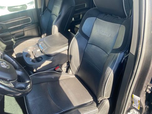Used 2019 RAM 2500 Laramie AWD/4WD image 11