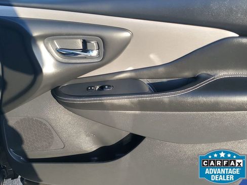 Used 2022 Nissan Murano S image 44