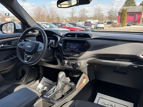 Used 2023 Chevrolet TrailBlazer ACTIV w/ Convenience Package image 29