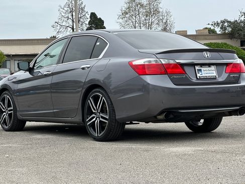 Used 2015 Honda Accord Sport image 6