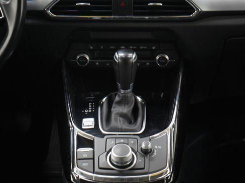 Used 2023 MAZDA CX-9 Touring Plus AWD/4WD image 17