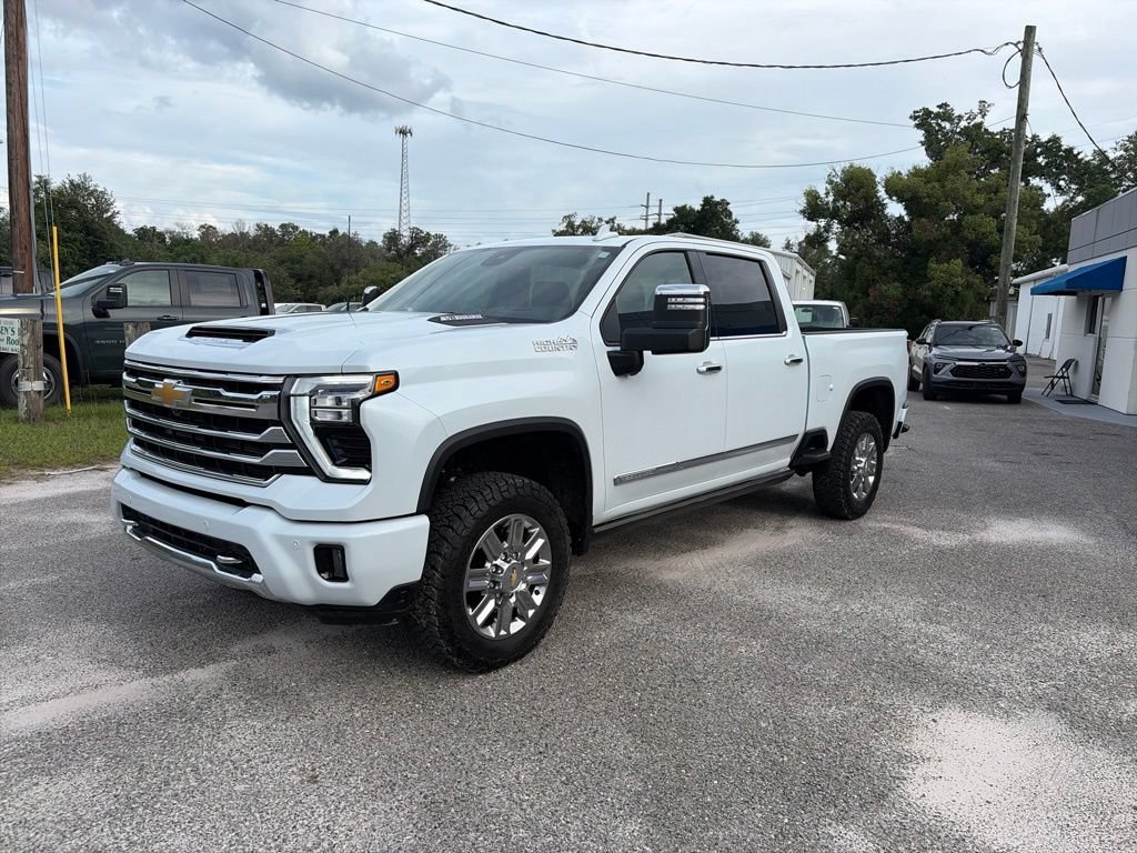 New 2026 Chevrolet Silverado 2500 High Country w/ High Country Premium Package AWD/4WD image 2