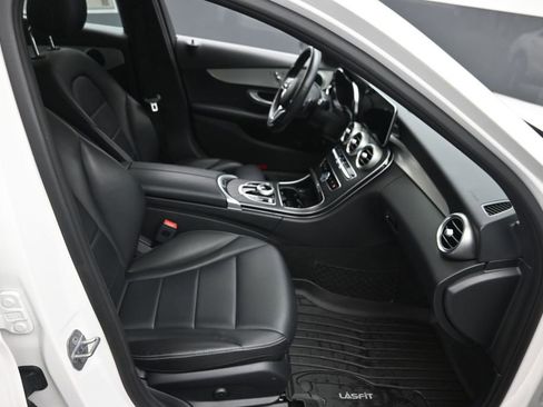 Used 2019 Mercedes-Benz C 300 4MATIC Sedan image 13