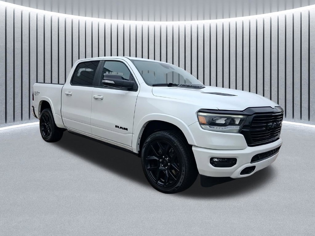 Used 2022 RAM 1500 Laramie AWD/4WD image 1