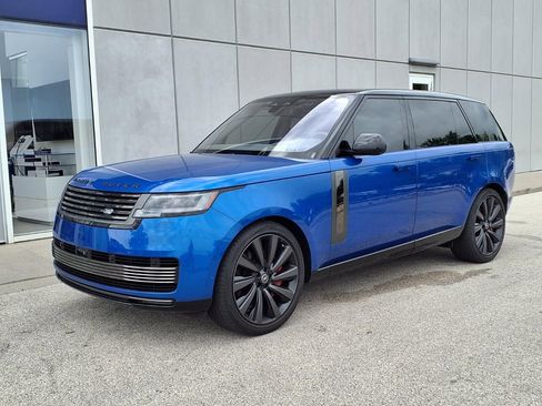 Used 2023 Land Rover Range Rover SV AWD/4WD image 1