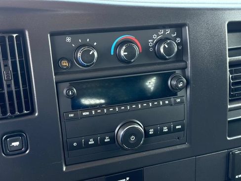 Used 2024 GMC Savana 2500 w/ Driver Convenience Package RWD image 16