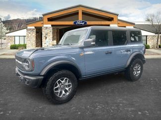 Used 2025 Ford Bronco Badlands AWD/4WD video 1