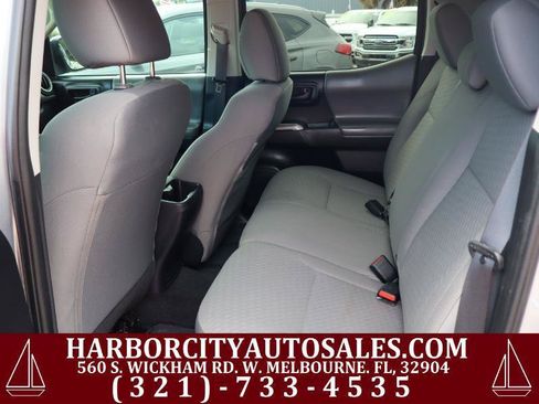 Used 2021 Toyota Tacoma SR5 RWD image 11