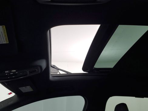 Certified 2025 Audi SQ6 e-tron Prestige w/ 21" Black Optic Wheel Package image 43