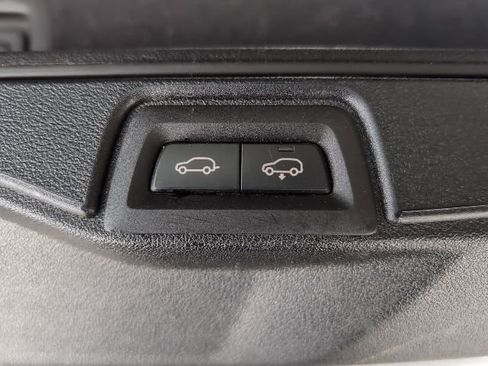 Used 2024 BMW X7 xDrive40i AWD/4WD image 29