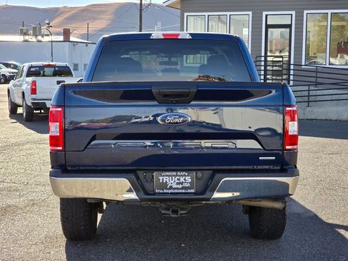 Used 2020 Ford F150 XLT image 4