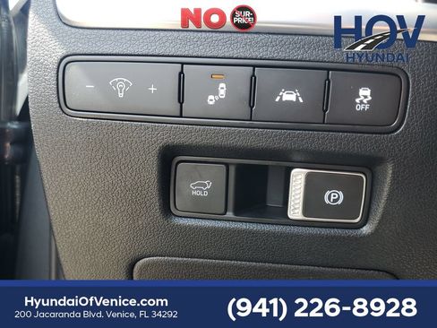 Certified 2022 Hyundai Palisade Calligraphy AWD/4WD image 27
