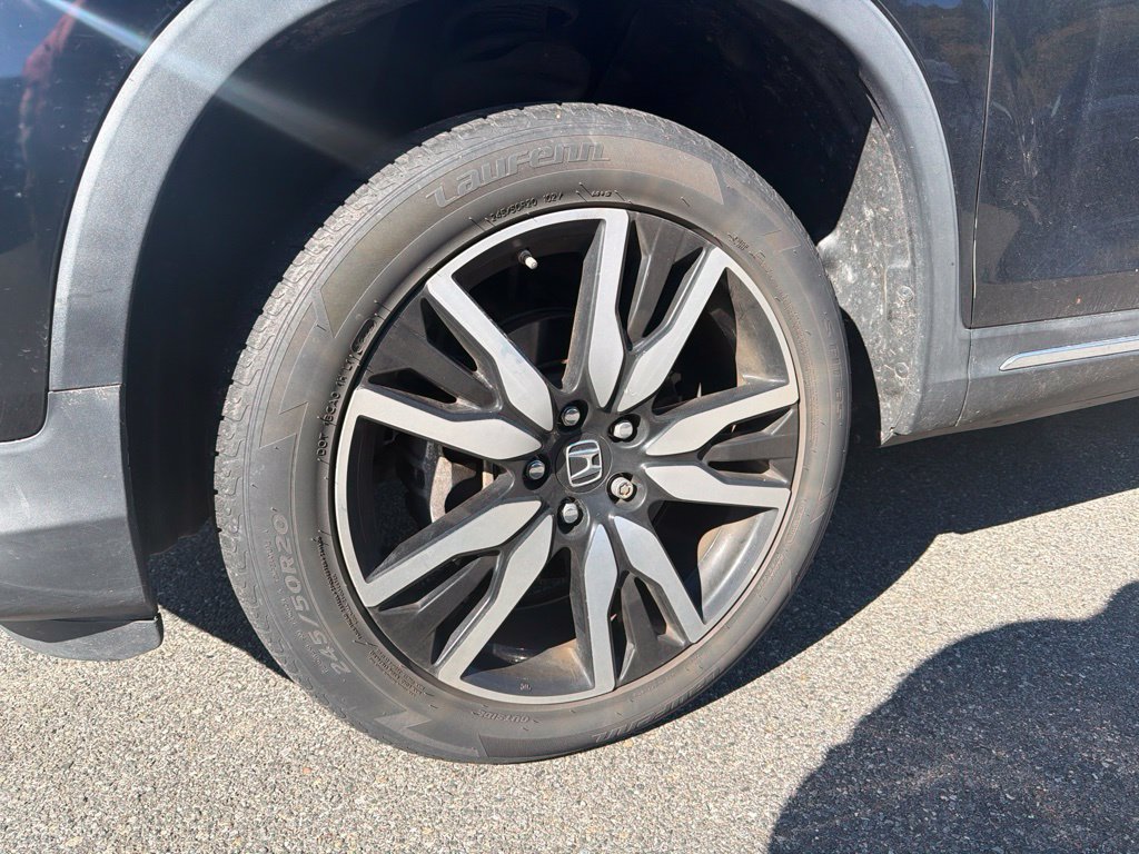 Used 2020 Honda Pilot Touring image 4