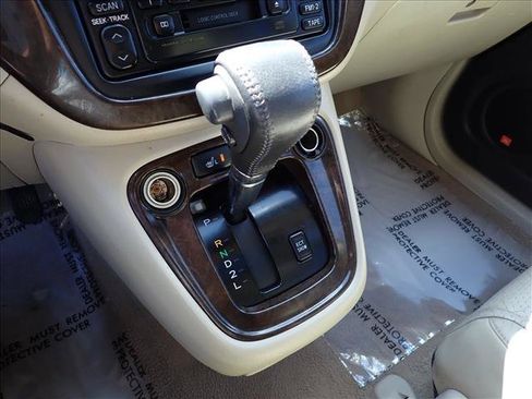 Used 2001 Toyota Highlander 4WD V6 image 12