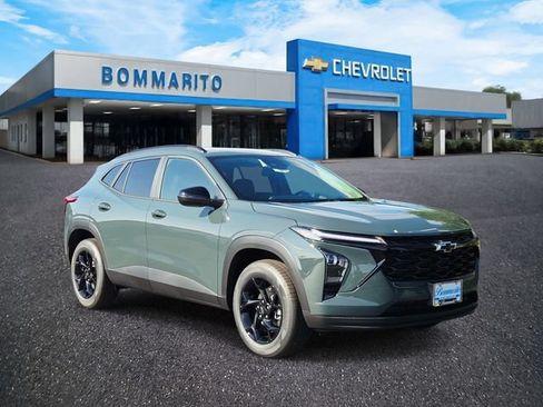 New 2026 Chevrolet Trax LT w/ Driver Confidence Package FWD image 7