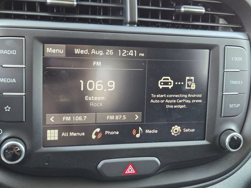 Certified 2025 Kia Soul LX w/ LX Technology Package FWD image 26