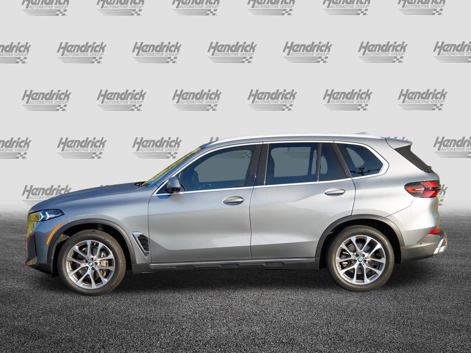 Certified 2024 BMW X5 sDrive40i w/ Parking Assistance Package RWD image 6