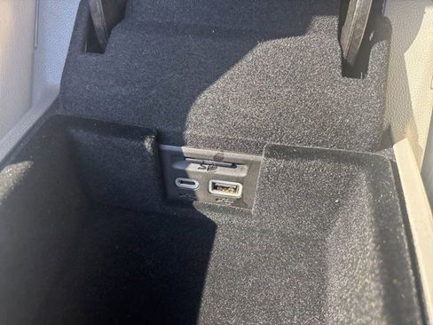 Certified 2024 Cadillac XT6 Premium Luxury w/ LPO, Floor Liner Package FWD image 27