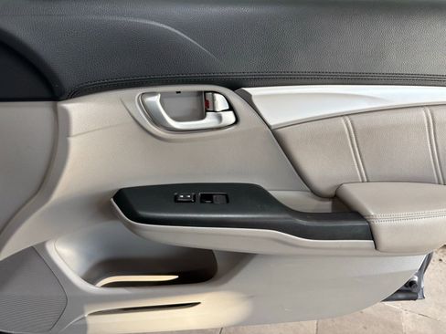 Used 2014 Honda Civic EX-L image 16