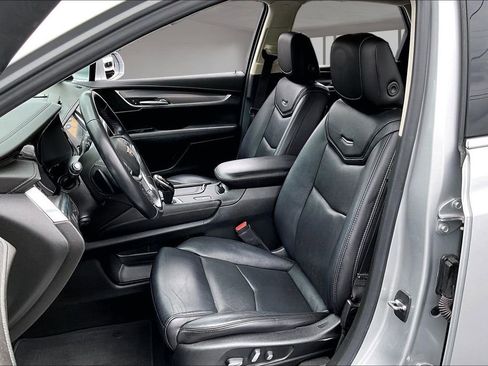 Used 2019 Cadillac XT5 Luxury FWD image 25