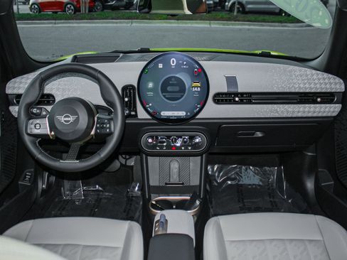Used 2025 MINI Cooper S image 27