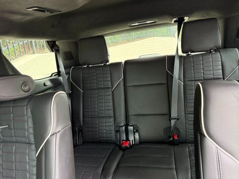 Used 2024 Cadillac Escalade Sport Platinum w/ LPO, ONYX Package AWD/4WD image 16