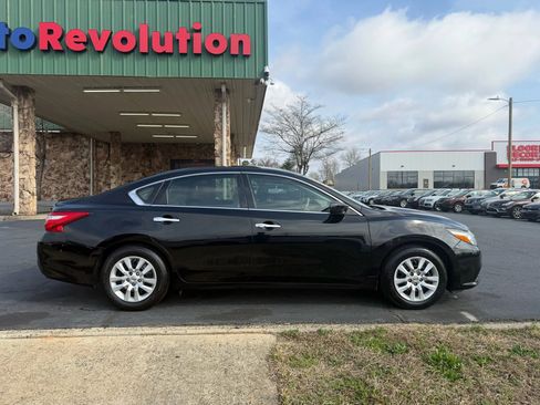 Used 2016 Nissan Altima 2.5 S w/ Power Driver Seat Package image 8